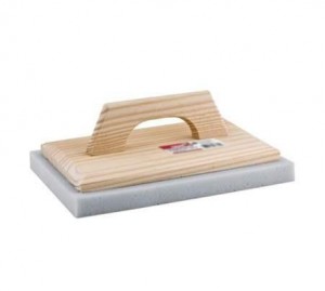 DESEMPENADEIRA DE MADEIRA COM ESPUMA 20