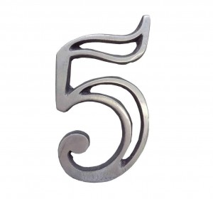 ALGARISMO APARTAMENTO N.5 - PRATA